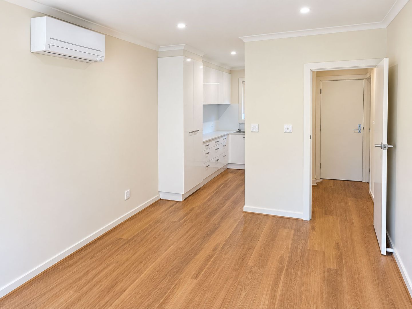  Inviting two-bedroom home in Somerton Park - Over 55s