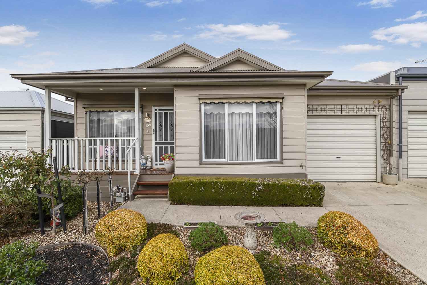 Lifestyle Communities Lyndarum - Relax, entertain and enjoy year-round comfort