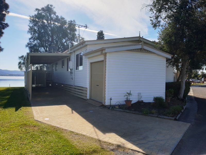 Jettys by the Lake Site 1