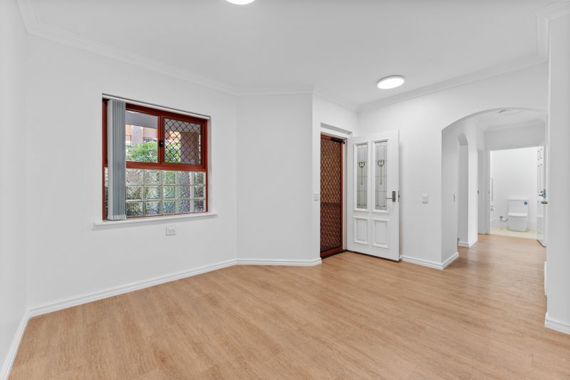 Ground Floor Apartment in Great Location.