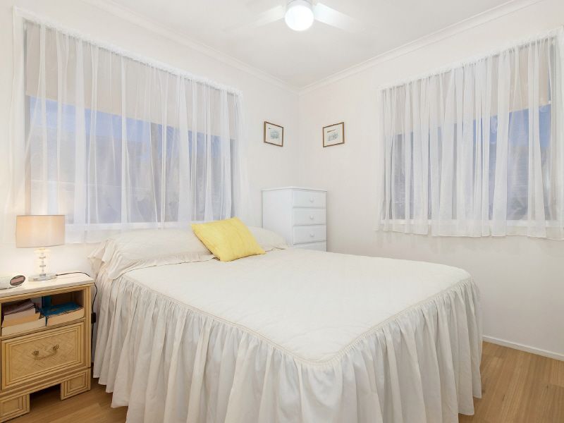 Burleigh Town Village, an Over 50's Pet friendly Residential Park