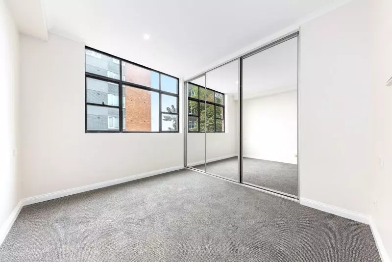 HARBOUR VIEWS,  UNIQUE OPPORTUNITY IN THE HUB OF ROSE BAY