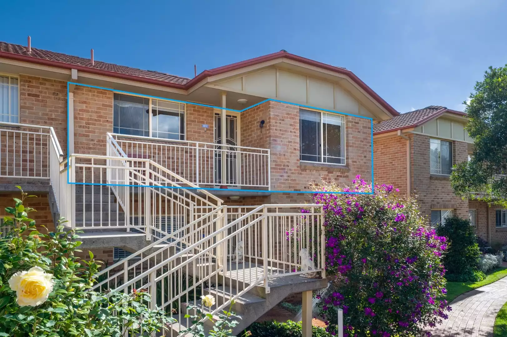 Renovated  Two Bedroom Unit With Great Garden Outlook