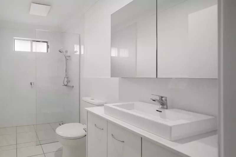 New Build | Contemporary 3 Bed, Single Carport