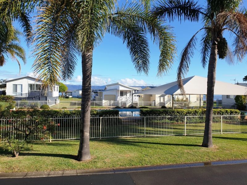 Jettys by the Lake - Site 220