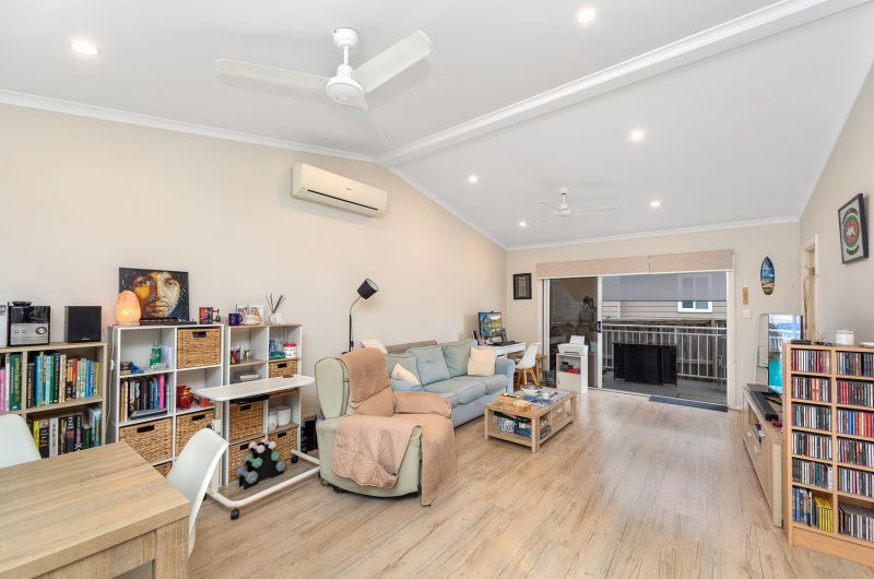 Easy, Community Living