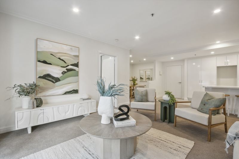 Bright and beautiful two-bedroom apartment with separate dining room