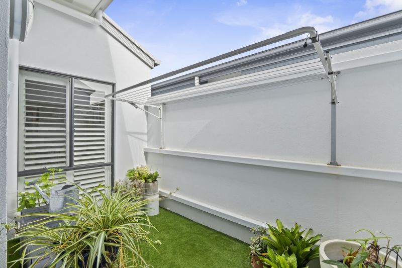 Site 135 - Established Kalbar