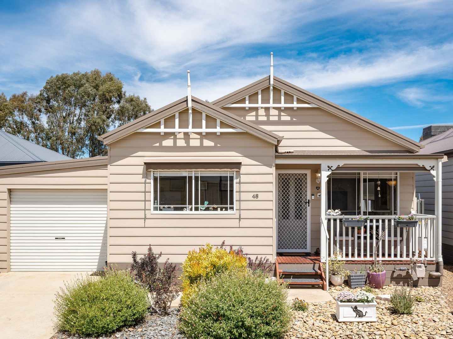 Lifestyle Communities Shepparton - Fresh and bright with study