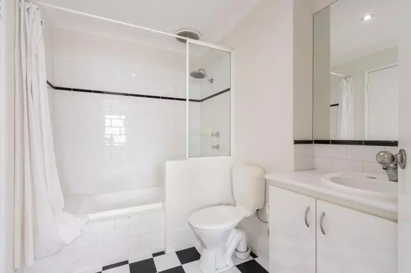 A Unique New York Style Townhouse, Heritage Development!