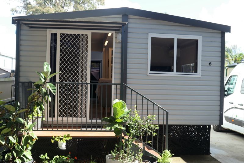 River Retreat Home and Holiday Park - a Pet friendly Residential Park