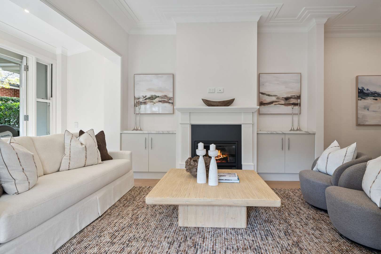 Spacious Contemporary Villa