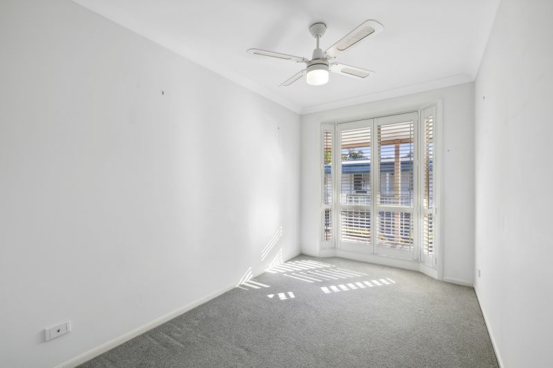 Spacious Home + Stunning Front Deck