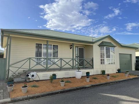 Delightful Sturt Design