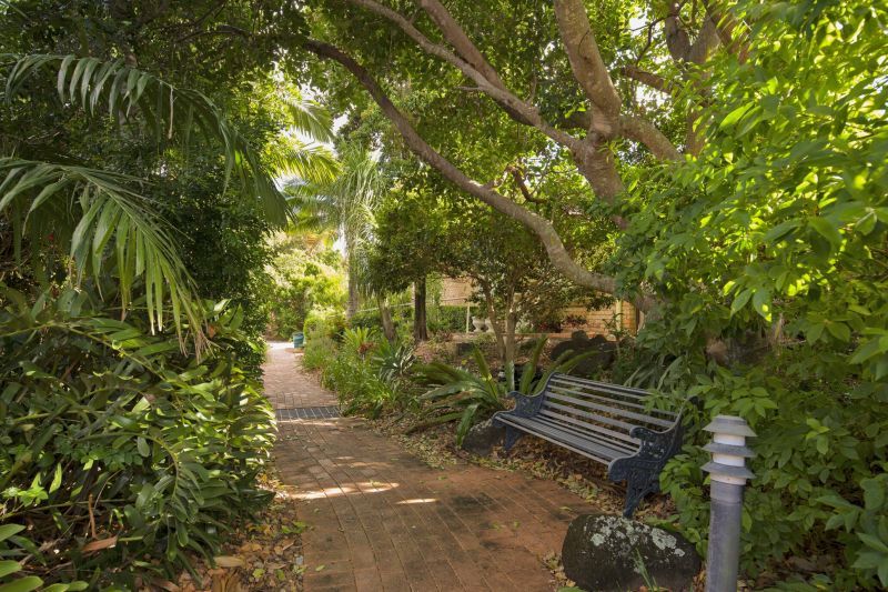 Resort-style living in a thriving bayside community