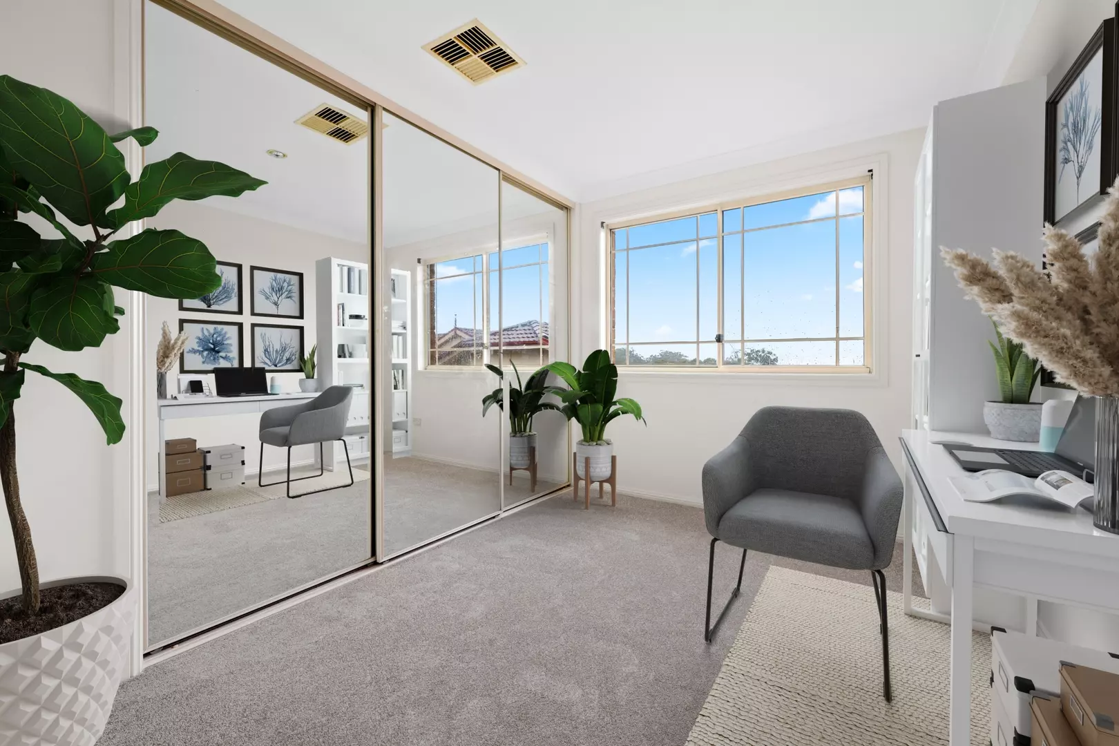 Upstairs Unit With Picturesque Views   