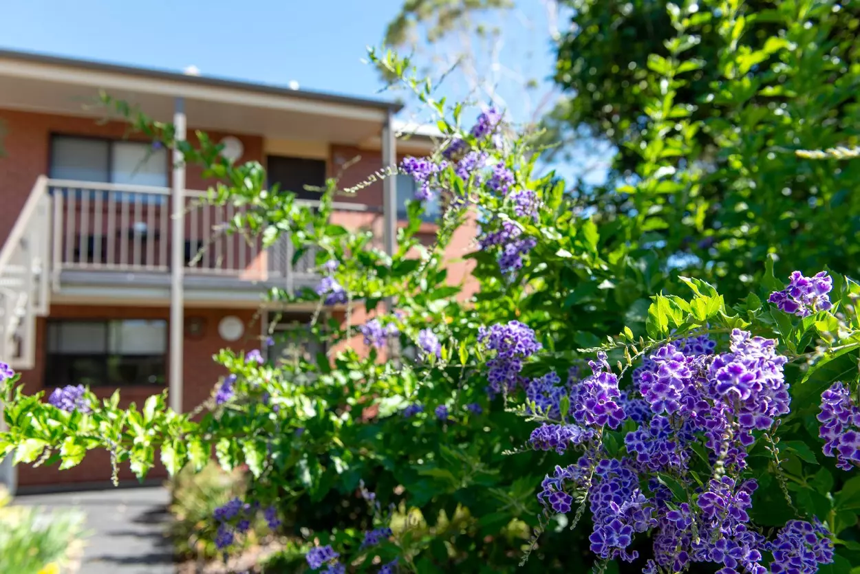 Eldercare Oxford Units: one-bedroom unit within easy walking distance to the beach