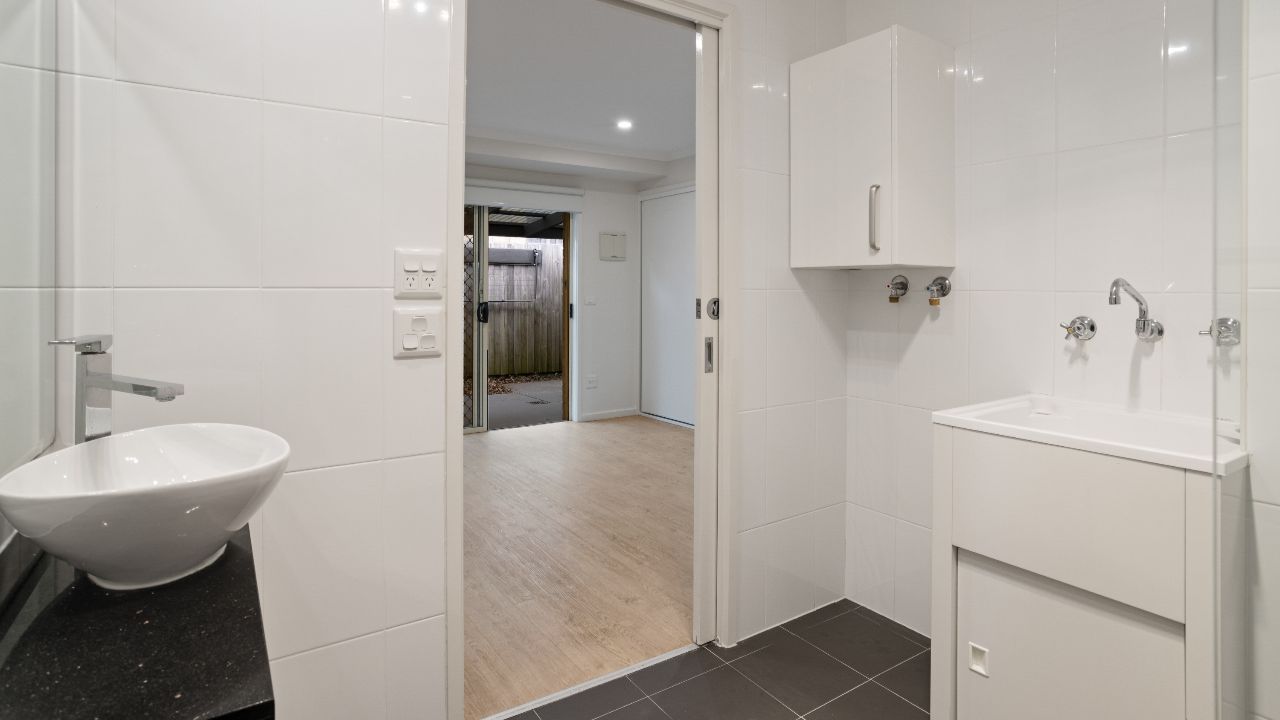 56/104 Country Club Drive Safety Beach, VIC 3936