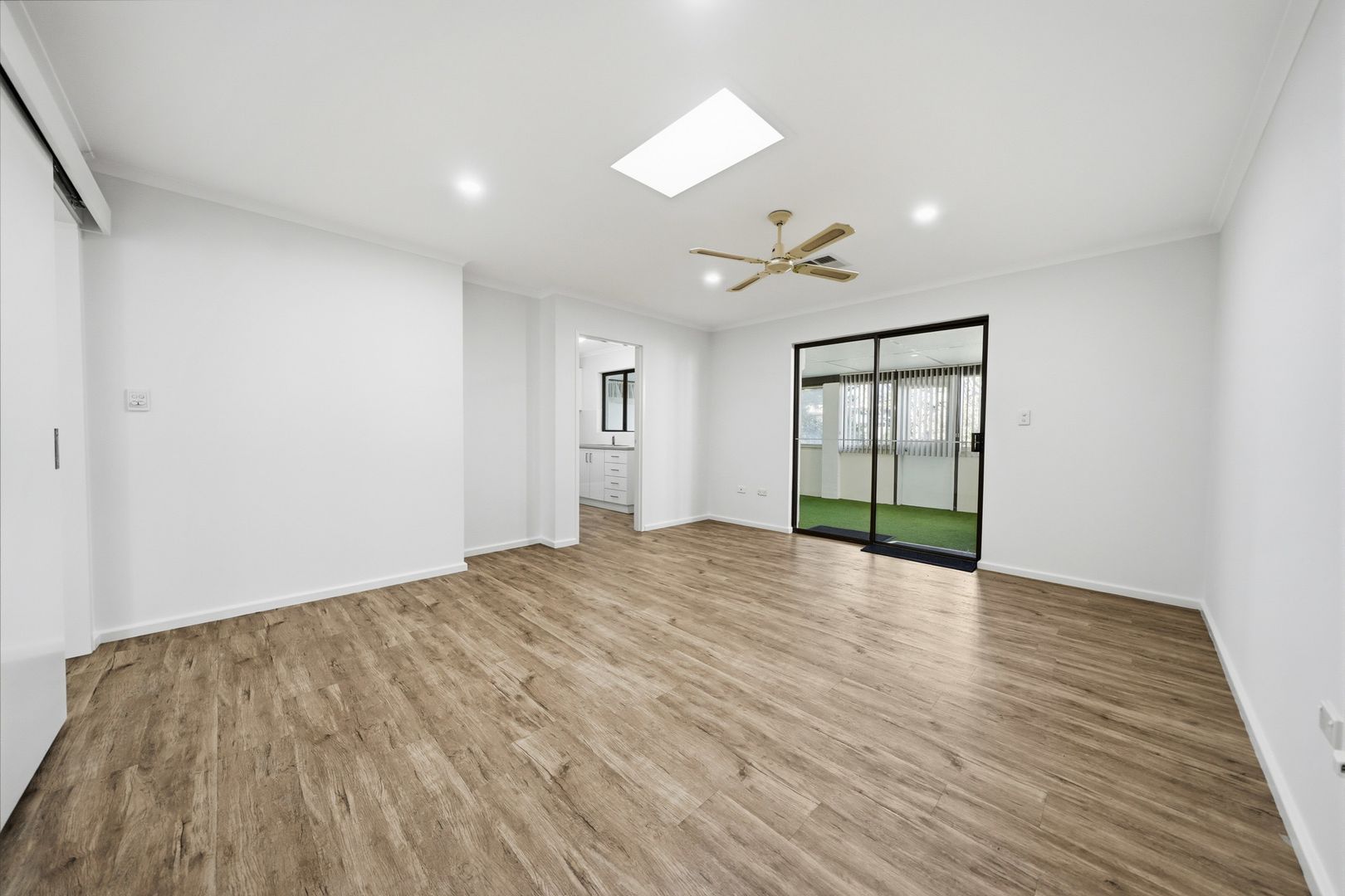 RESERVED - Well Presented Unit with Relaxing Garden Views