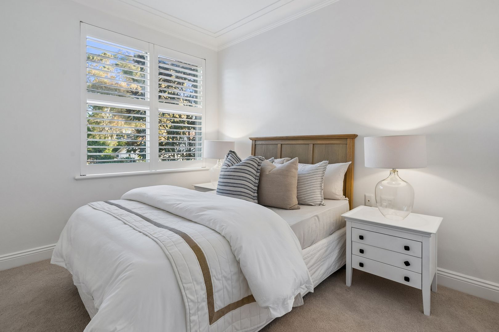 Contemporary three-bedroom apartment in a prime village setting