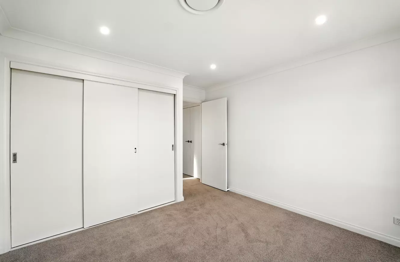 Griffith Retirement Estate.  2 Bedroom Valencia.