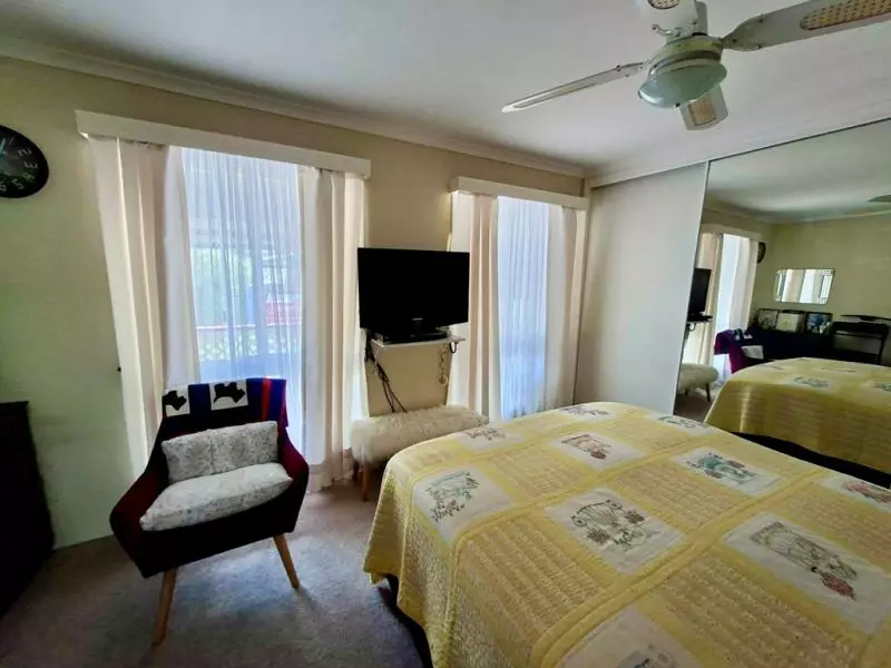 Coastal Gem with effortless living.