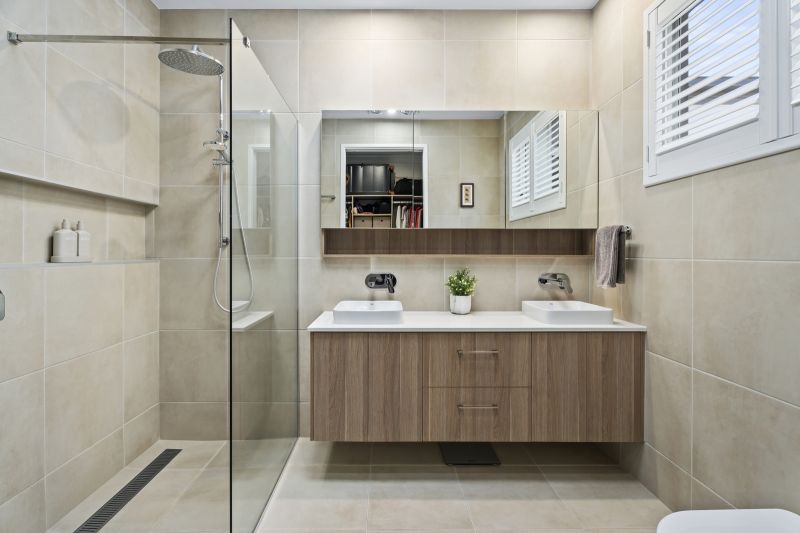 Site 483 - Established Special HIP