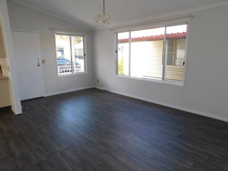 Site 386 (Pre Loved) Bayway Village