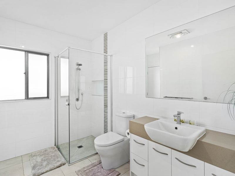 Site 8 - Established Heron