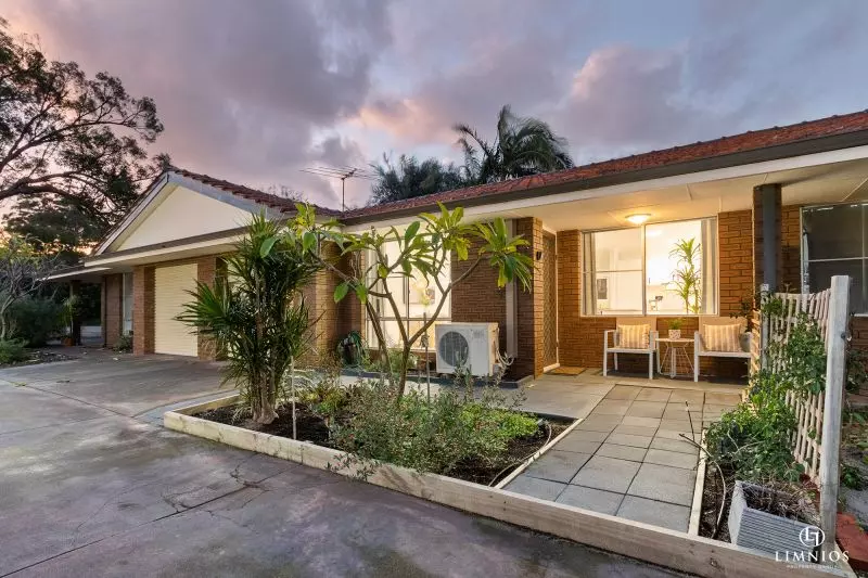 Simply Stunning and Feature Packed!