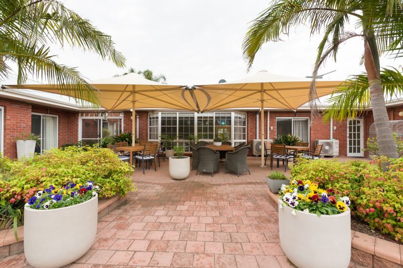 Are you looking for a little extra care while you recuperate? Respite Care may be the answer.