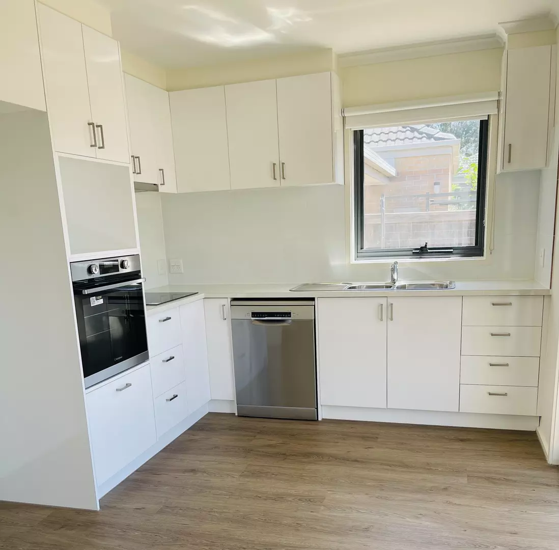 Beautifully renovated two-bedroom unit overlooking parklands - Unit 63