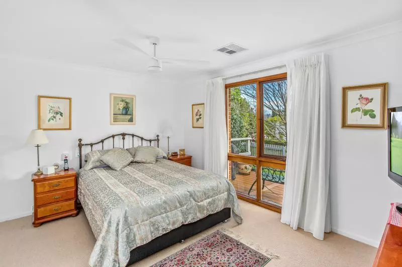 Stylishly Renovated Freestanding Villa