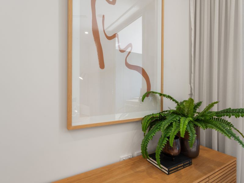Light, bright and spacious two-bedroom apartment