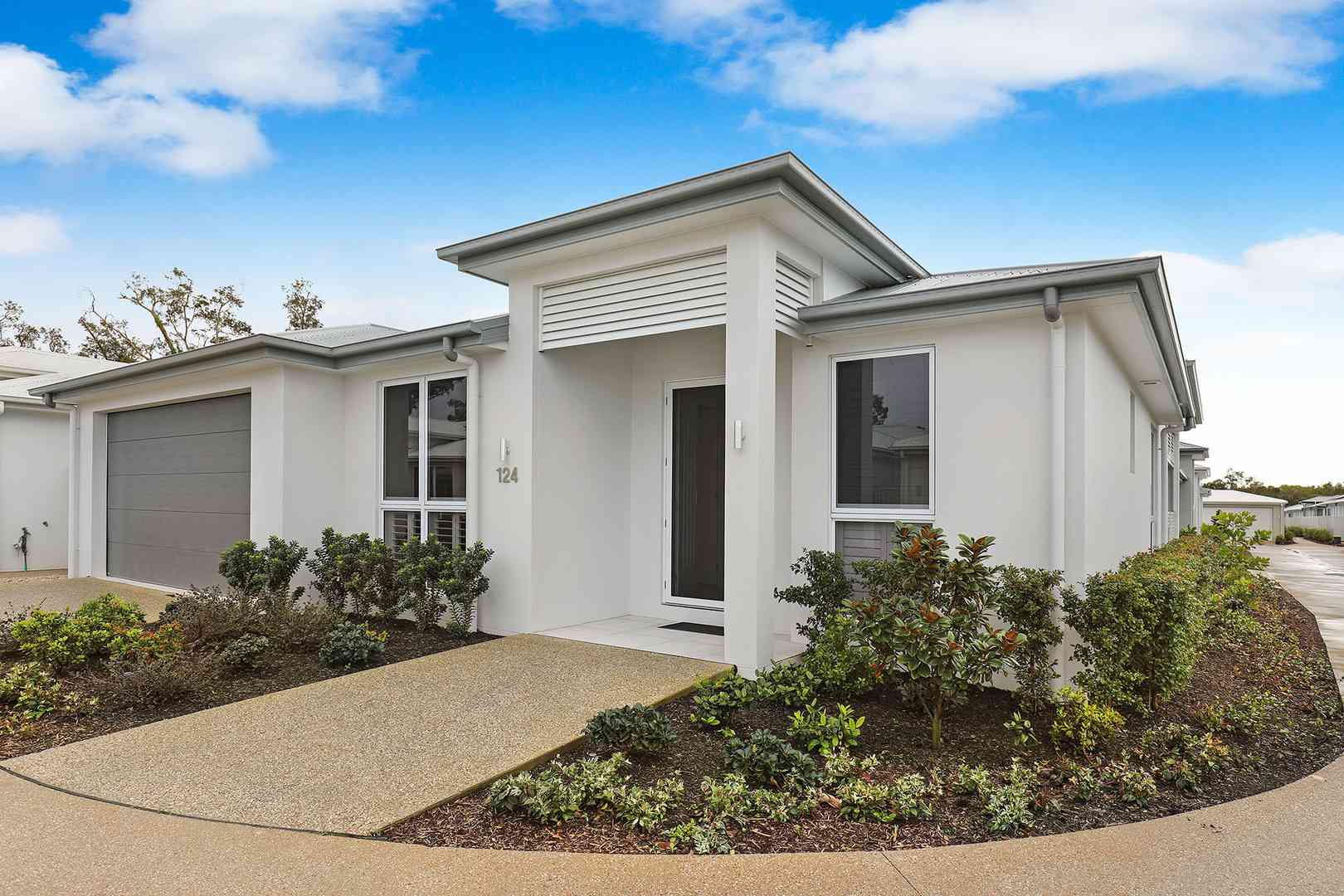 Designer Living: Effortless & Spacious - V124 GemLife