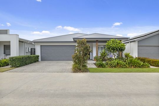 Site 124 - Established Hillview