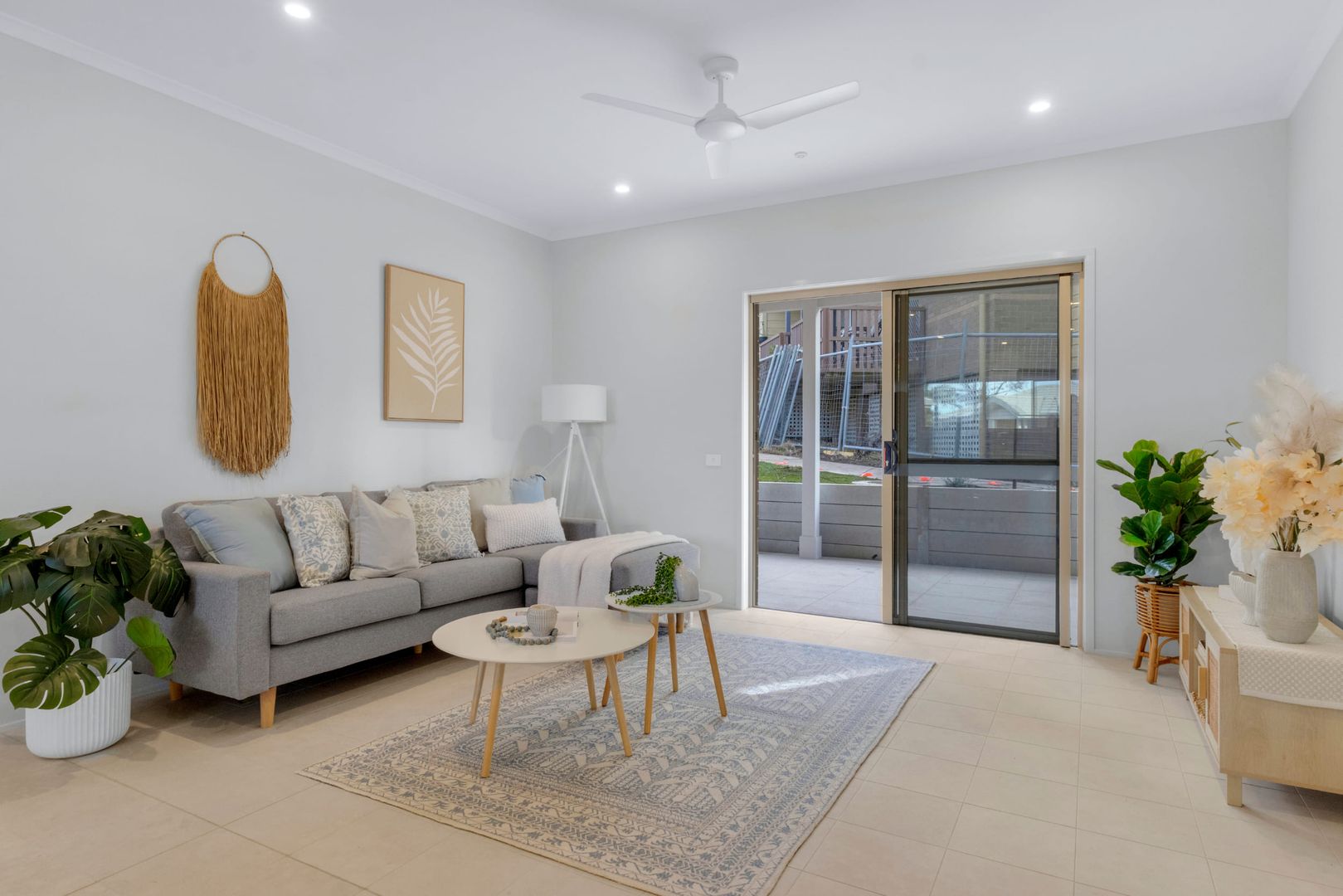 Villa 140: Modern 2 Bedroom home in South Coast scenery
