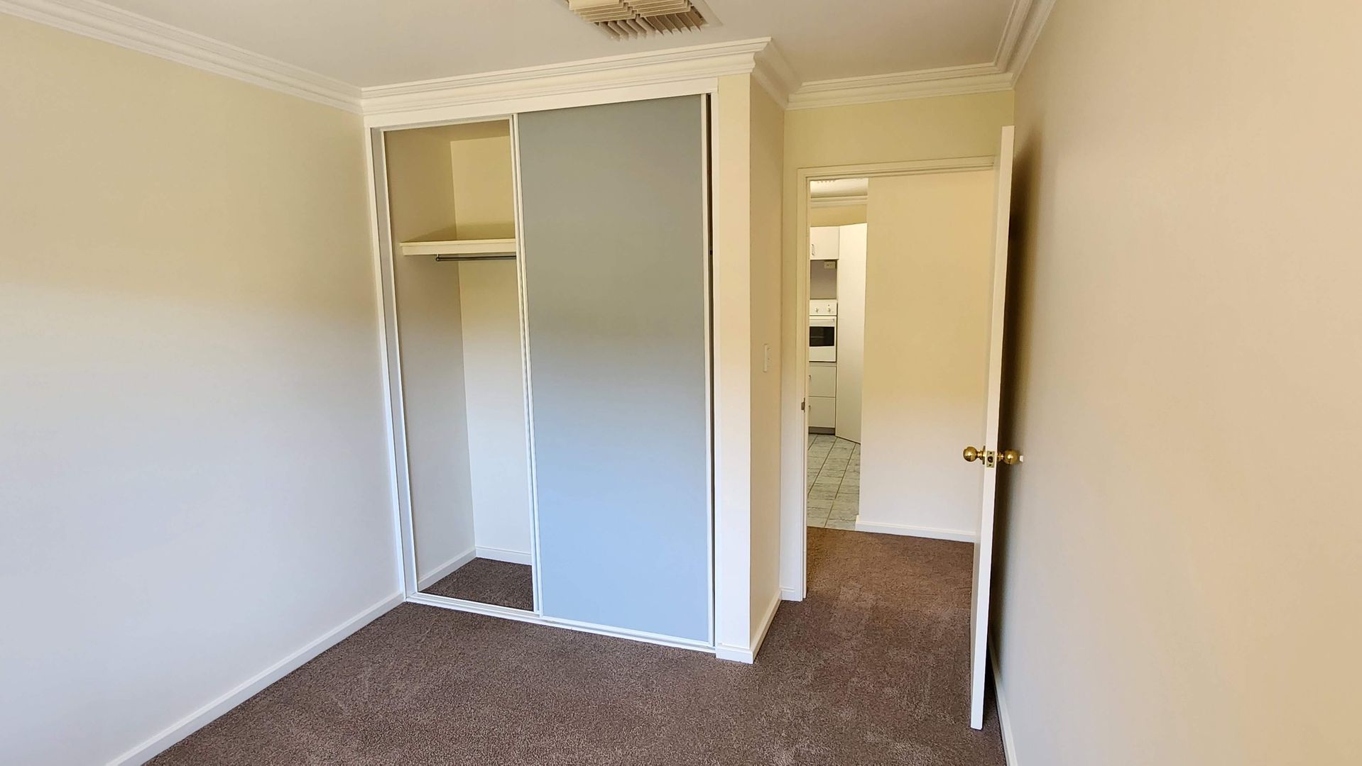 New Listing! 10/4 Keals Close -Bentley 