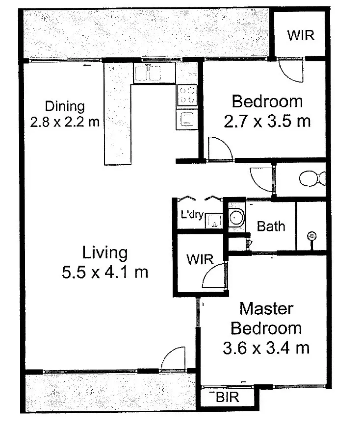 Lovely Villa with Courtyard and Sunroom