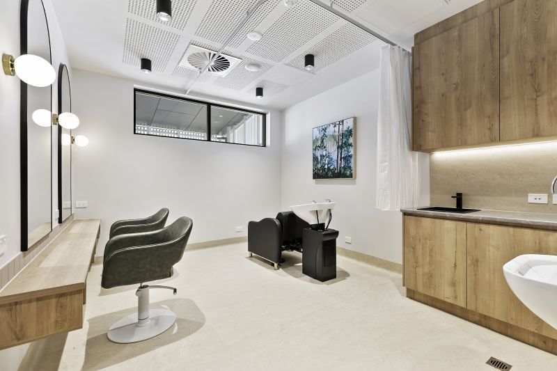 Modern Comfort, Lifestyle & Community