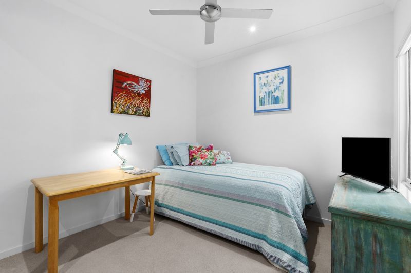 Tranquil Three-Bedroom Home with Lush Garden Surrounds