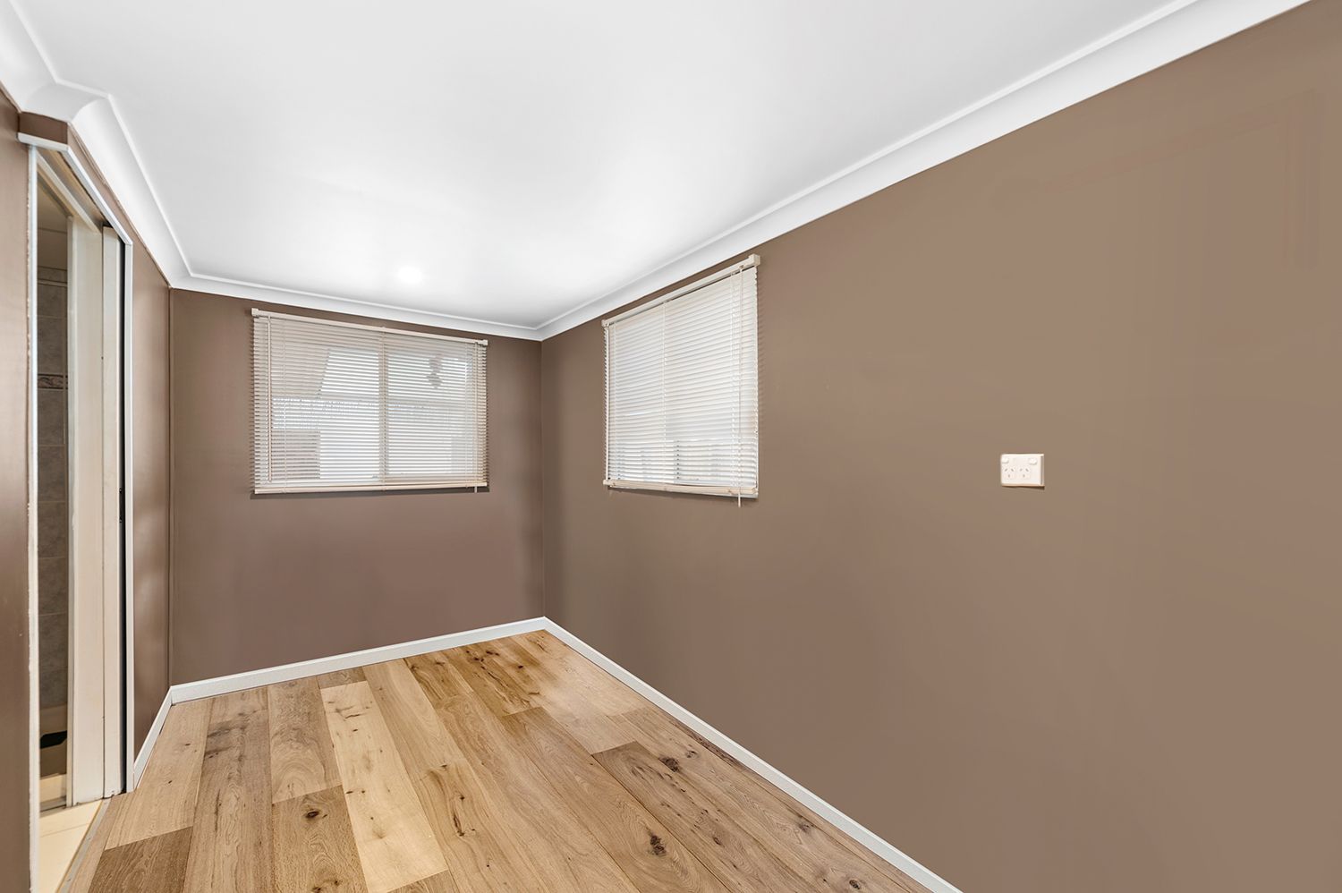 DEPOSIT TAKEN - UNDER CONTRACT  - A fabulous Home Inside - 2 Big Bedrooms - 2 Bathrooms