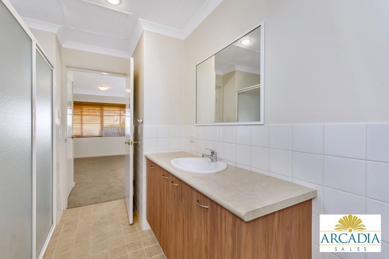 ARCADIA WATERS MADDINGTON - 3 Bedroom Semi Ensuite