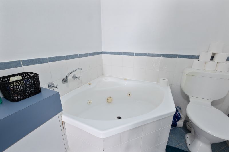 Central Spacious Living, with Resort-Style!