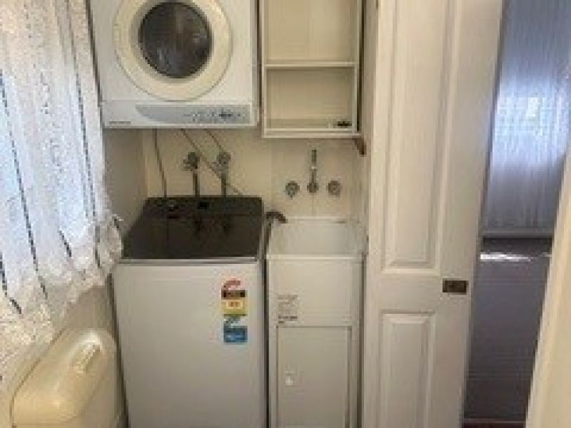 A Cozy Home in a Quiet Gated Community