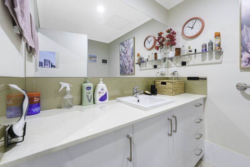 Stylish Studio Living in Prime Location