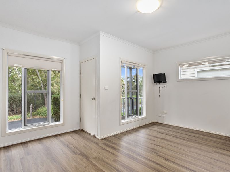 Great Street Appeal!