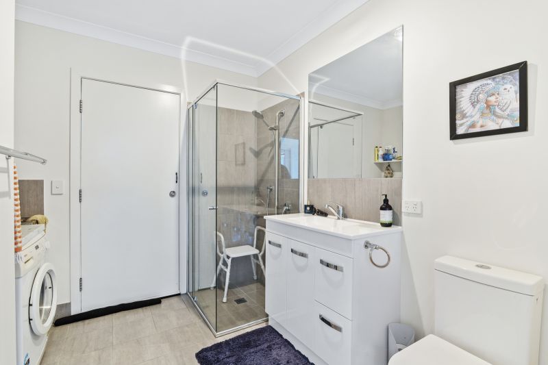 Private Parkside Haven - Quiet Location