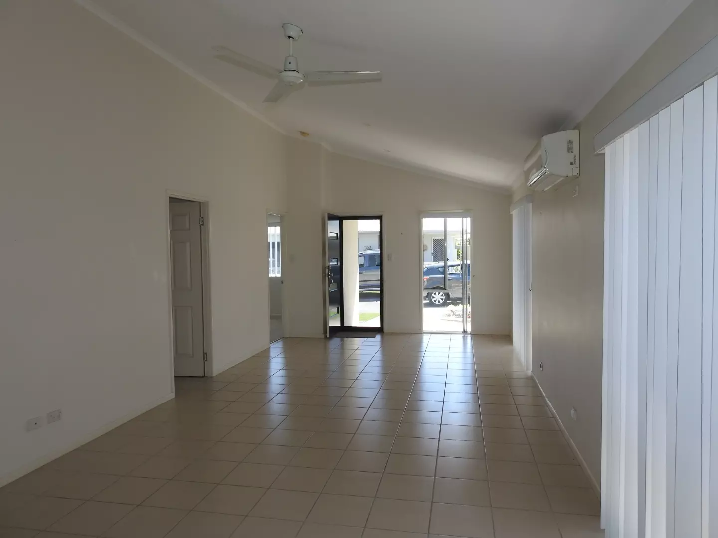 Beautifully presented, tidy 3 bedder.