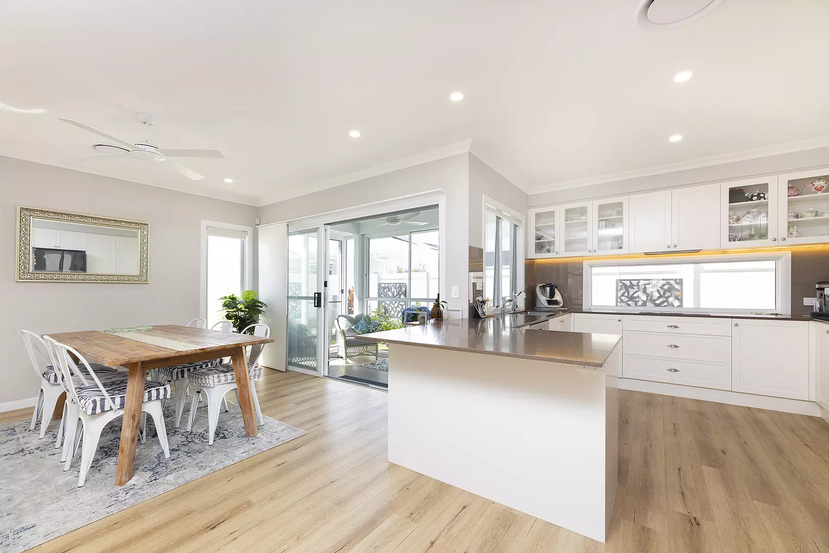 Sorrento 171 | Sitting Pretty